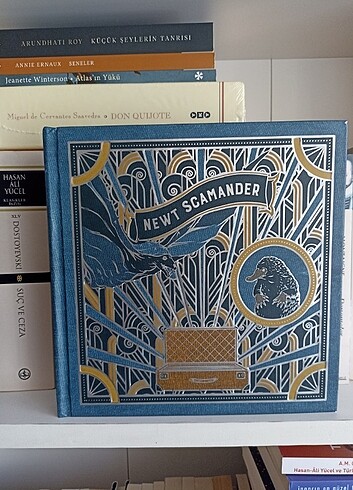 Newt Scamander A Movie Scrapbook - Fantastik Canavarlar Koleksiy