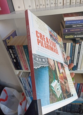 Beden Renk Creative Pilgrimage Tasarim , Sanat , Hobi Kitap , Ingilizce