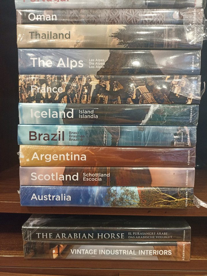 Dünya Ülkeleri Alti Farkli Dil Ingilizce Koleksiyon Rehber Kitap - Görsel 2