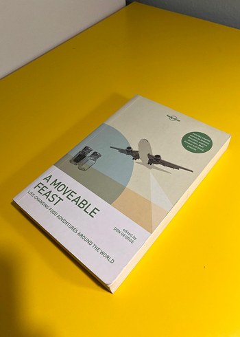 A Moveable Feast - Seyahat ve Yemek Kitabı İngilizce Kitap - Görsel 3