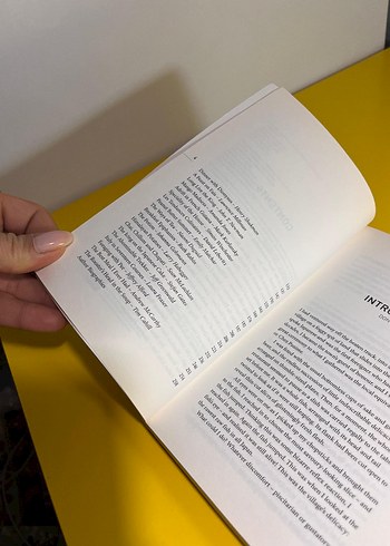 A Moveable Feast - Seyahat ve Yemek Kitabı İngilizce Kitap - Görsel 5