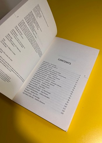 A Moveable Feast - Seyahat ve Yemek Kitabı İngilizce Kitap - Görsel 4