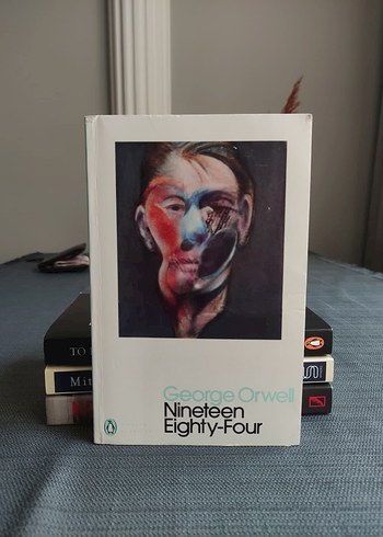 George Orwell - 1984 Ingilizce Penguin Klasik Roman