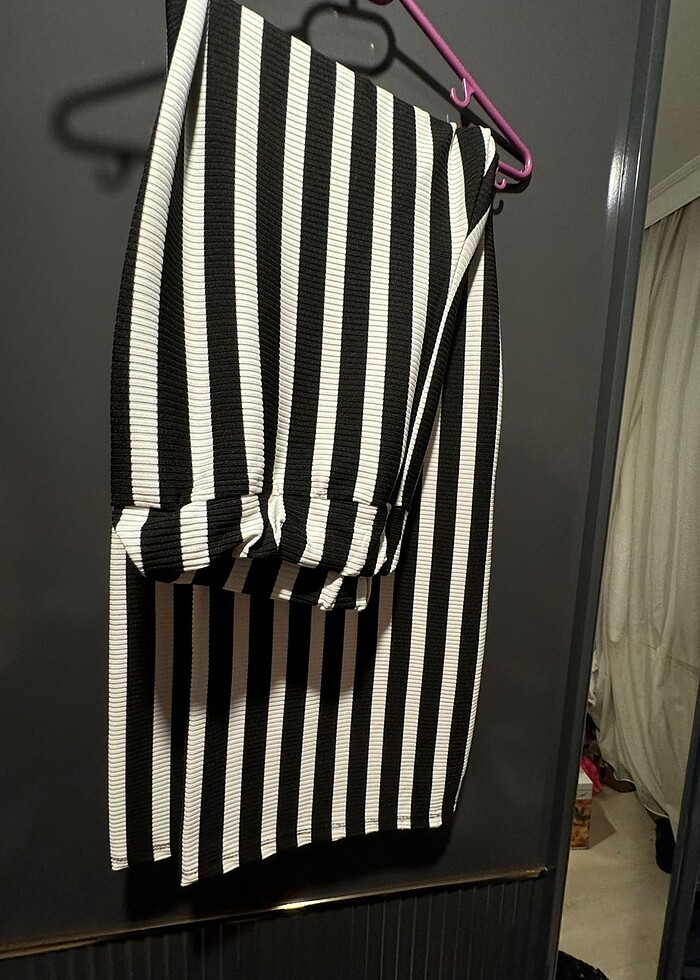 Çizgili Pantolon - Görsel 2