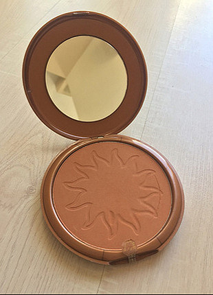 diğer Beden Bronzıng powder