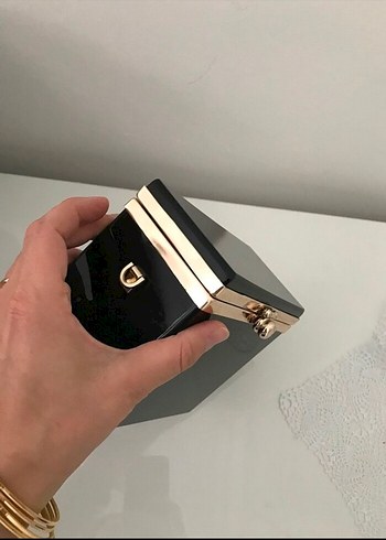  Beden Zara marka abiye el çantası veya günlük çapraz askılı kullanılab
