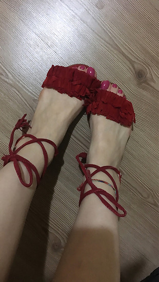 Diğer Kırmızı sandalet