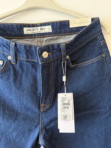 34 Beden LACOSTE STRAICHT FİT 34/32 faturalı sıfır