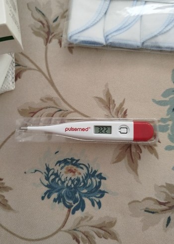 0 Beden: 1+ kg Beden Renk DOFi Bebek Bezi 4'lü Paket