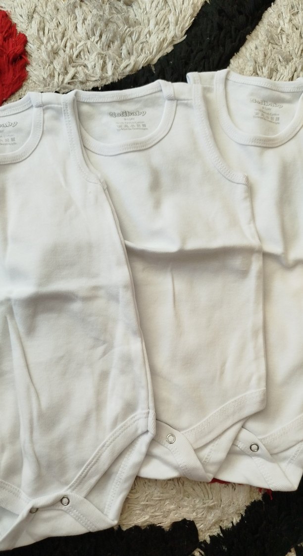 Beyaz Pamuklu Erkek Bebek Kolsuz Body - Görsel 2