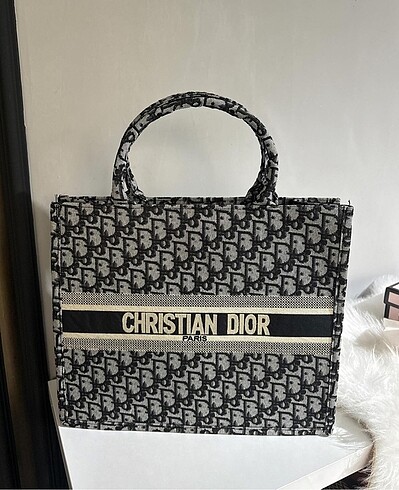 Christian Dior çanta