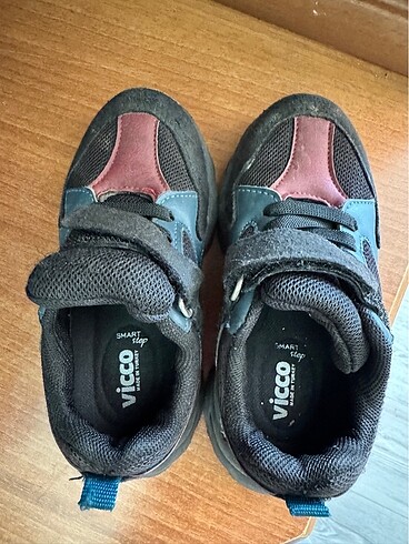 27 Beden Vicco sneaker