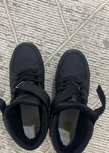 Kinetix bot tarzı spor ayakkabı - Görsel 3