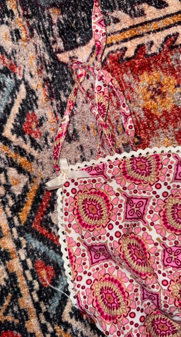 Dantelli Bohem Desenli V Yaka Bluz - Görsel 5