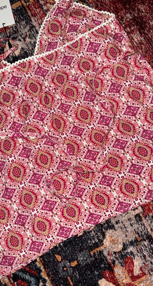 Dantelli Bohem Desenli V Yaka Bluz - Görsel 4