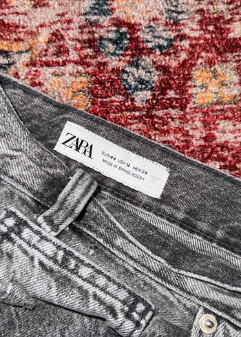 Gri Batik Desenli Bol Kesim Kadın Kot Pantolon - Görsel 4