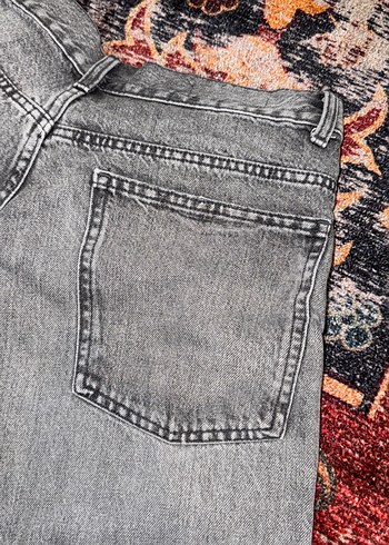 Gri Batik Desenli Bol Kesim Kadın Kot Pantolon - Görsel 6