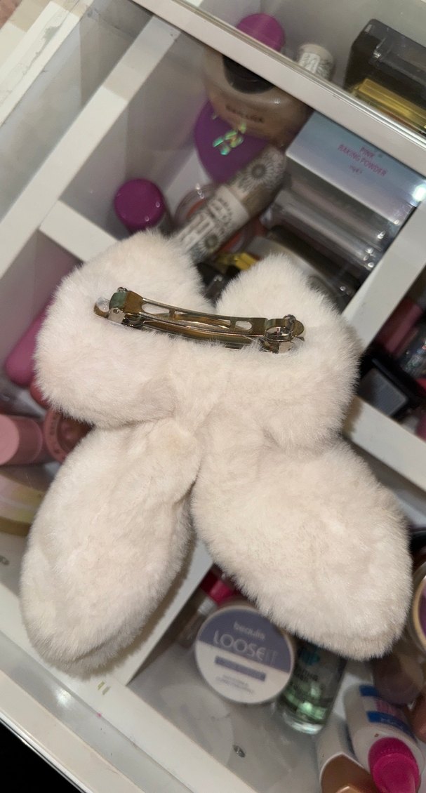 Beyaz Kürklü saç tokası - Görsel 2