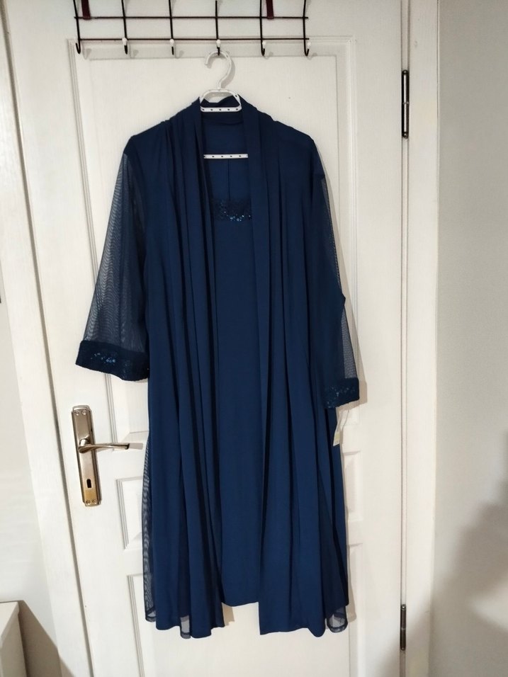 Kadın Lacivert Uzun Dökümlü Elbise - Görsel 2