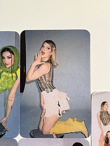 Beden Renk MANİFEST 7'Lİ PHOTOCARD SET