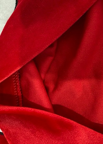 Kızlar için Kırmızı Kapüşonlu Kadife Eşofman Takımı - Görsel 4