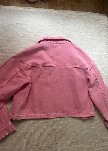 34 Beden Stradivarius pembe kot ceket