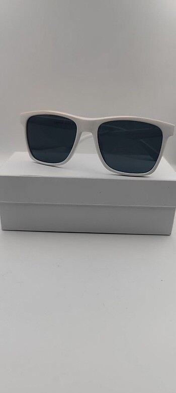Lacoste Lacoste güneş gözlüğü