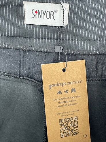 38 Beden siyah Renk Diğer Kumaş Pantolon %70 İndirimli.