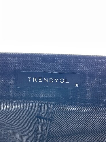 36 Beden siyah Renk Trendyol & Milla Jean / Kot %70 İndirimli.