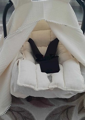 Beyaz Bebek Oto Koltuğu Örtüsü - Görsel 3