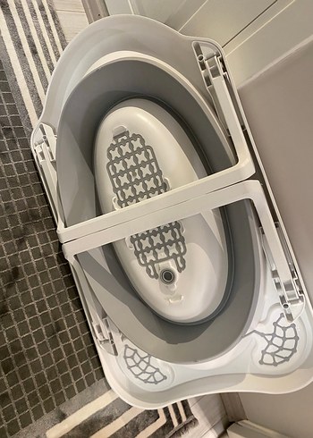 Katlanabilir Bebek Küveti ve Katlanabilir Kova Seti - Görsel 4