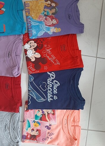 Orjinal disney tişört 9 adet 