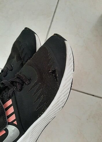 34 Beden siyah Renk Orjinal nike spor ayakkabı 