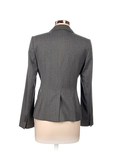 40 Beden Twist Blazer %70 İndirimli.