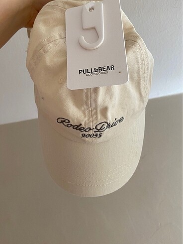 Pull & bear şapka