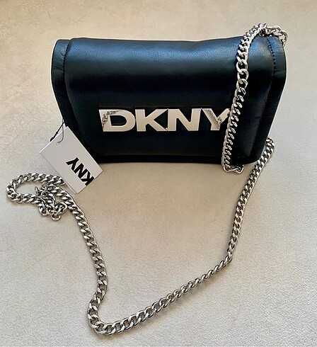  Beden DKNY Logolu Siyah Deri Çanta