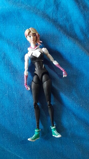 Spiderverse spiderman marvellegends spidergwen figur oyuncak