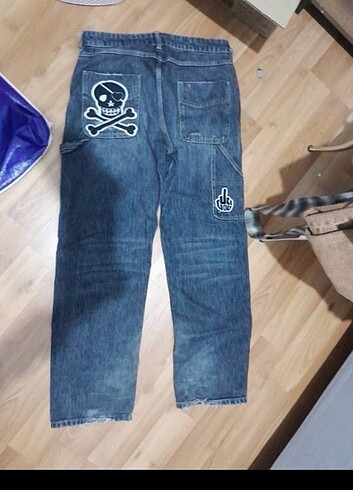 Kuru kafalı pantolon pislick,jnco,ecko,edhardy bagy jeans,vintag