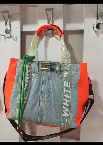 off white çanta