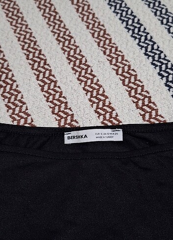 s Beden siyah Renk bershka omzu açik bluz