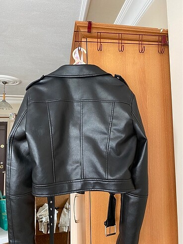 l Beden siyah Renk Stradivarius Suni Deri Biker Ceket