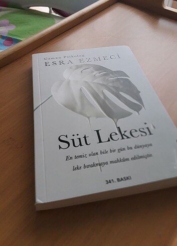 Esra ezmeci sut lekesi 