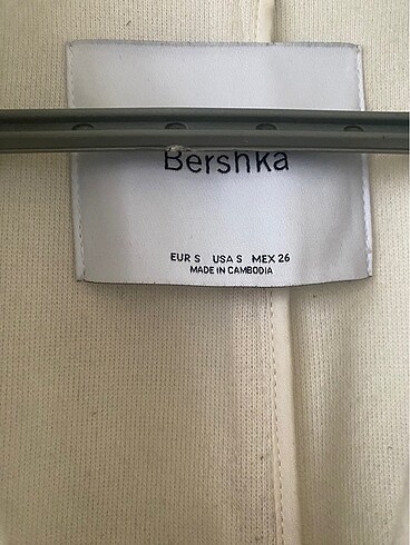 Bershka Berska krem kaban