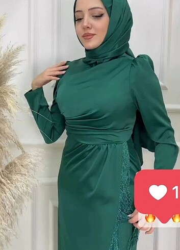 38 Beden Zümrüt yeşili saten elbise