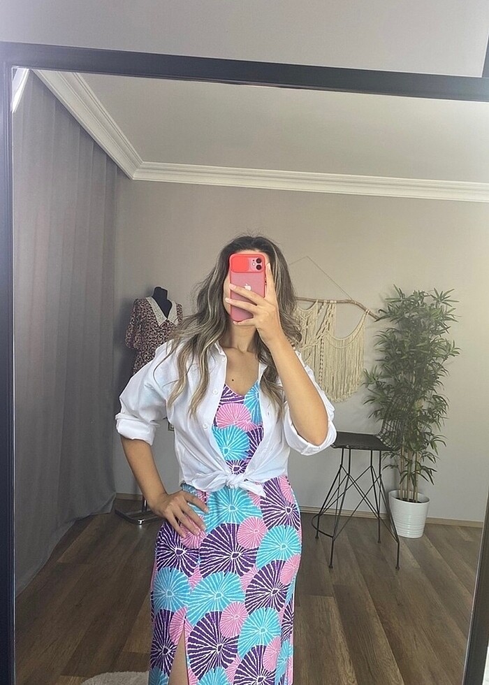 Desenli elbise - Görsel 2