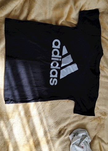 xs Beden adidas Siyah Erkek çocuk 12 yaş Kısa Kollu Tişört