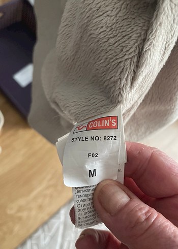 Çift taraflı kullanımlı,kapüşonlu kadın kaban - Görsel 3