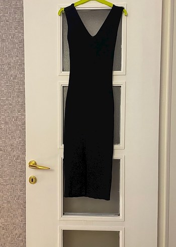 Siyah V Yakalı Uzun Kadın Elbise - Görsel 3