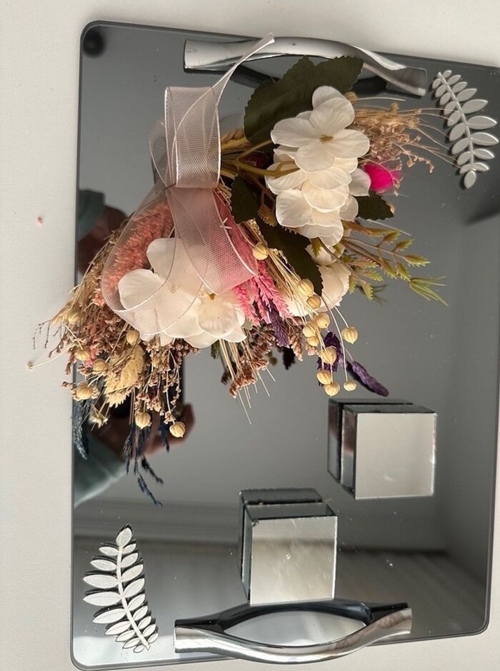 Gri Beyaz Kurdeleli Avant-Garde Düğün Aksesuarı - Görsel 2