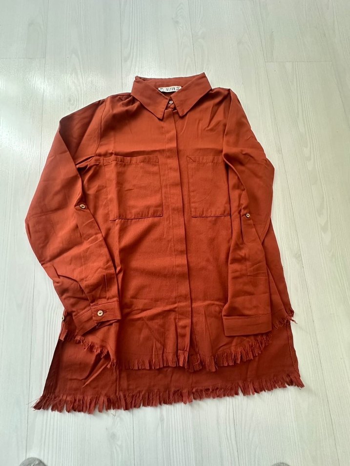 Düğmeli Kahverengi Keten Gömlek - Görsel 2